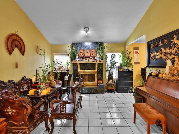 3rd image of 3249 Pumpherston Way