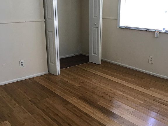 3rd image of 7757 Tam Oshanter Blvd