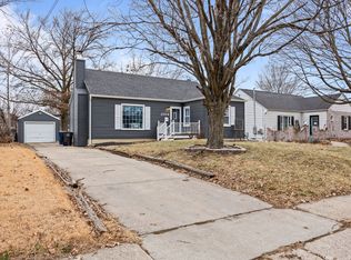 2204 56th St, Des Moines, IA 50310