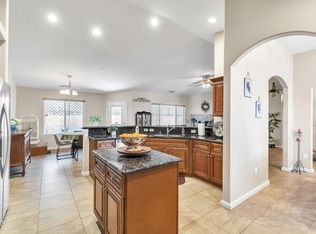 17717 Bangor Ave, Hesperia, CA 92345