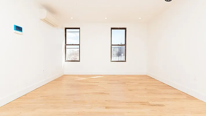 Rented by Nooklyn NYC LLC | media 87