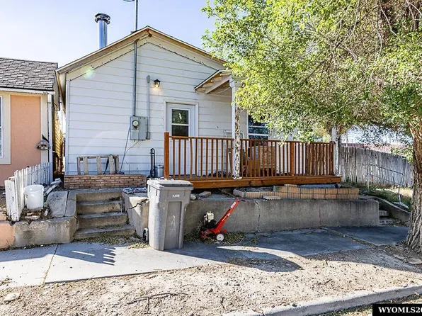 816 6th St, Rock Springs, WY 82901