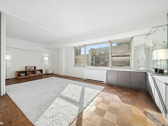 2nd image of 420 E 72nd St APT 20C