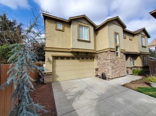 2310 Ship Rock Cir, Tulare, CA