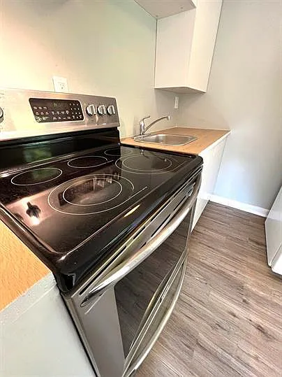 11542 Somerset Ave — Photo 5