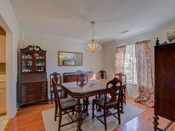 5th image of 6249 Seminole Dr