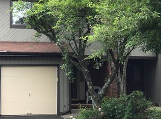 63 Laurie Ct, Matawan, NJ 07747