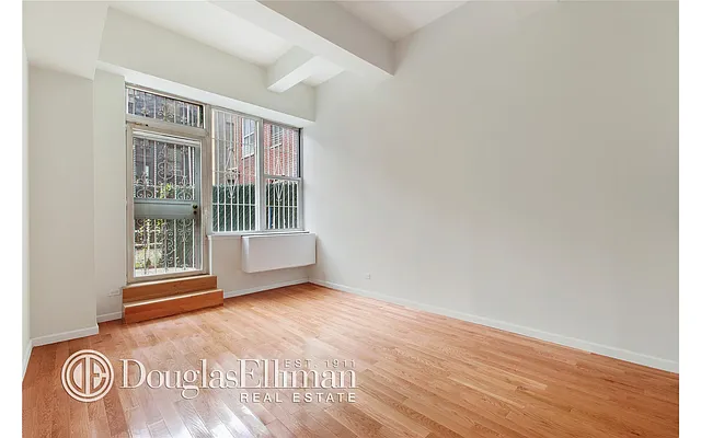 Rented by Douglas Elliman | media 16