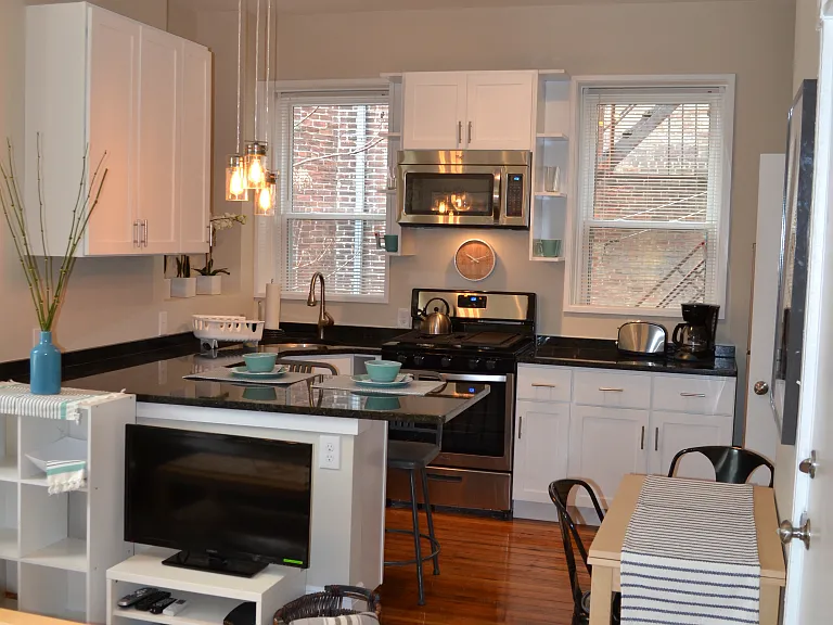 20 Moon St #2A — Photo 1