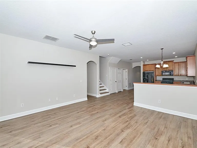23903 Sardinia Dr — Photo 16