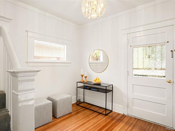 5th image of 1131 Saint Paul Street