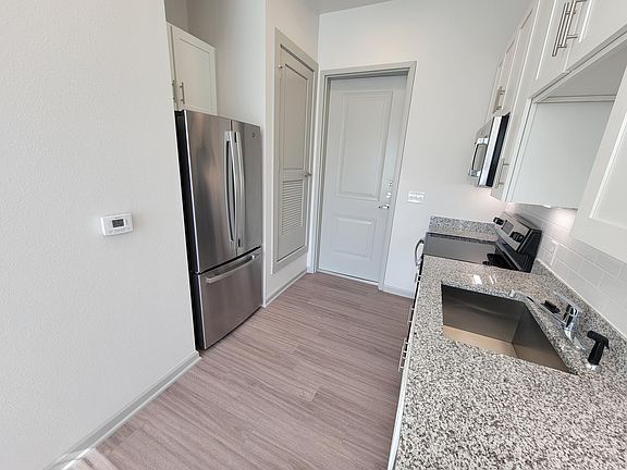 2nd image of 2920 E 17th St #107