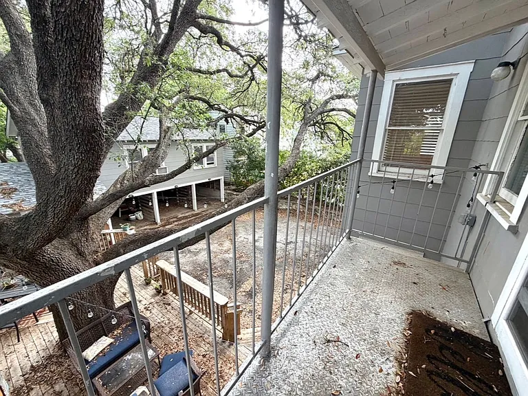 109 W Norwood Ct #3 — Photo 15