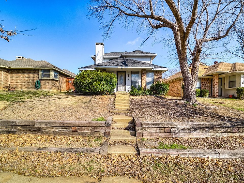 1st image of 717 Red Oak Dr