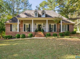 1909 Indian Hills Rd NE, Hartselle, AL 35640