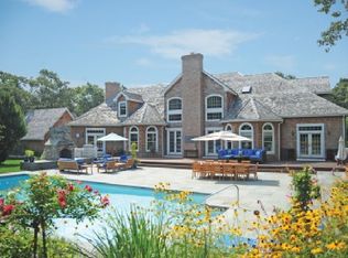 38 Noelles Ln, East Hampton, NY 11937