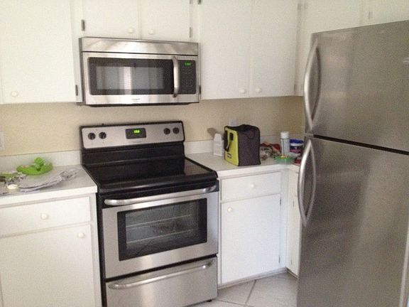 3rd image of 1258 Cleveland Ave