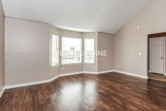2579 Charleston Ter — Photo 11