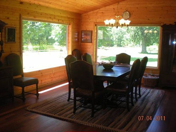 3rd image of 58 Bluebird Ln