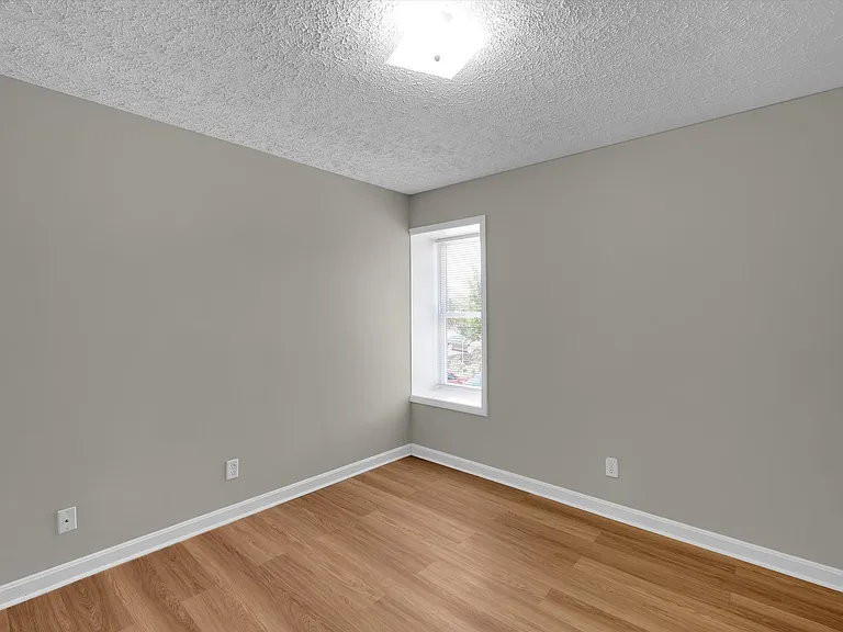 Jacobs Landing Apartments — Photo 47