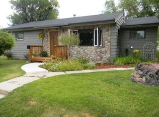 564 N 5th St, Lander, WY 82520