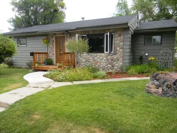 564 N 5th St, Lander, WY 82520
