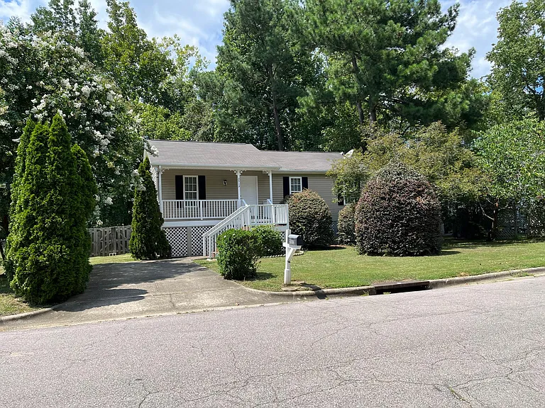 3513 Greywood Dr — Photo 1
