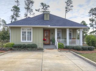 32528 Lakeview Cir, Loxley, AL 36551