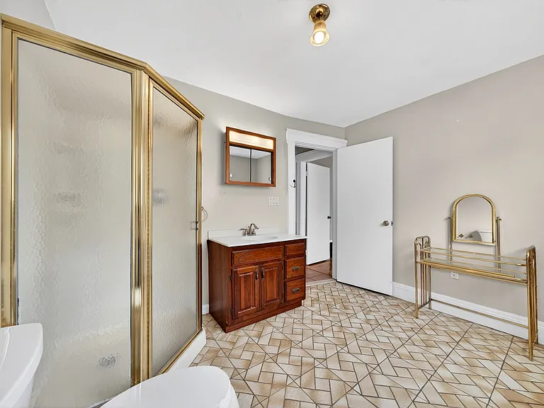 52 Pearson Rd #2 — Photo 18