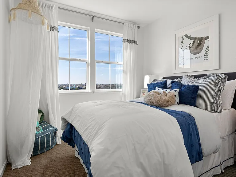 Spacious Townhomes in Provence at Natomas — Photo 104