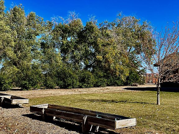 4th image of 29272 County Road 23