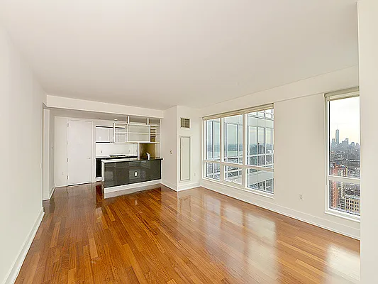 Rented by Cooper & Cooper Real Estate | media 16