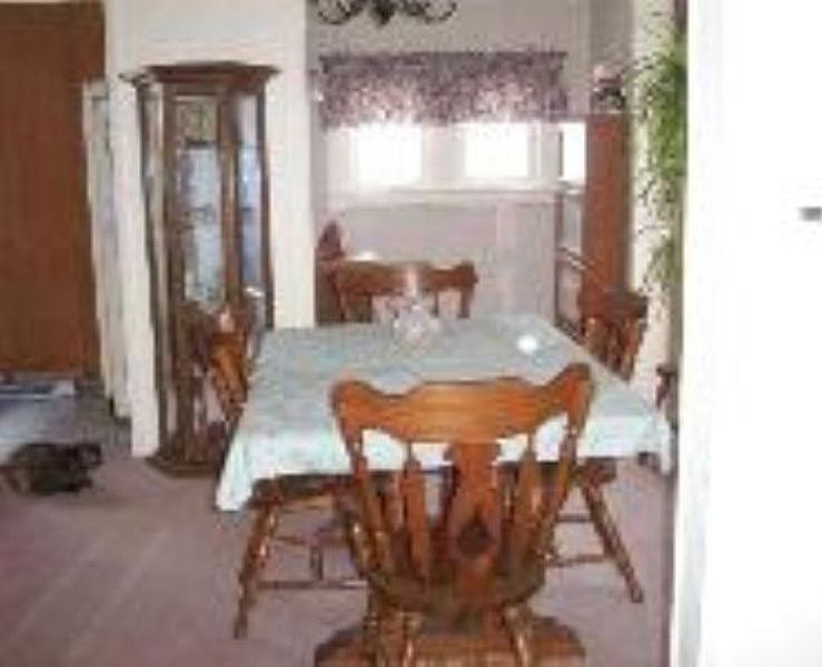 3rd image of 1026 BRANDYWINE Avenue