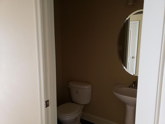 3rd image of 522 S Carlisle St