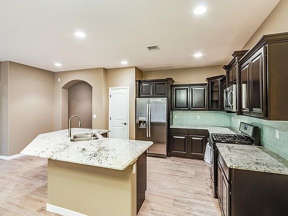 3rd image of 12318 Houghton Springs Dr