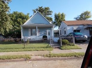 1515 4th St, Madison, IL 62060