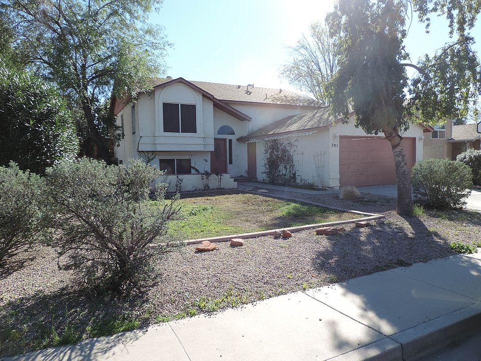 1st image of 701 E Palomino Dr