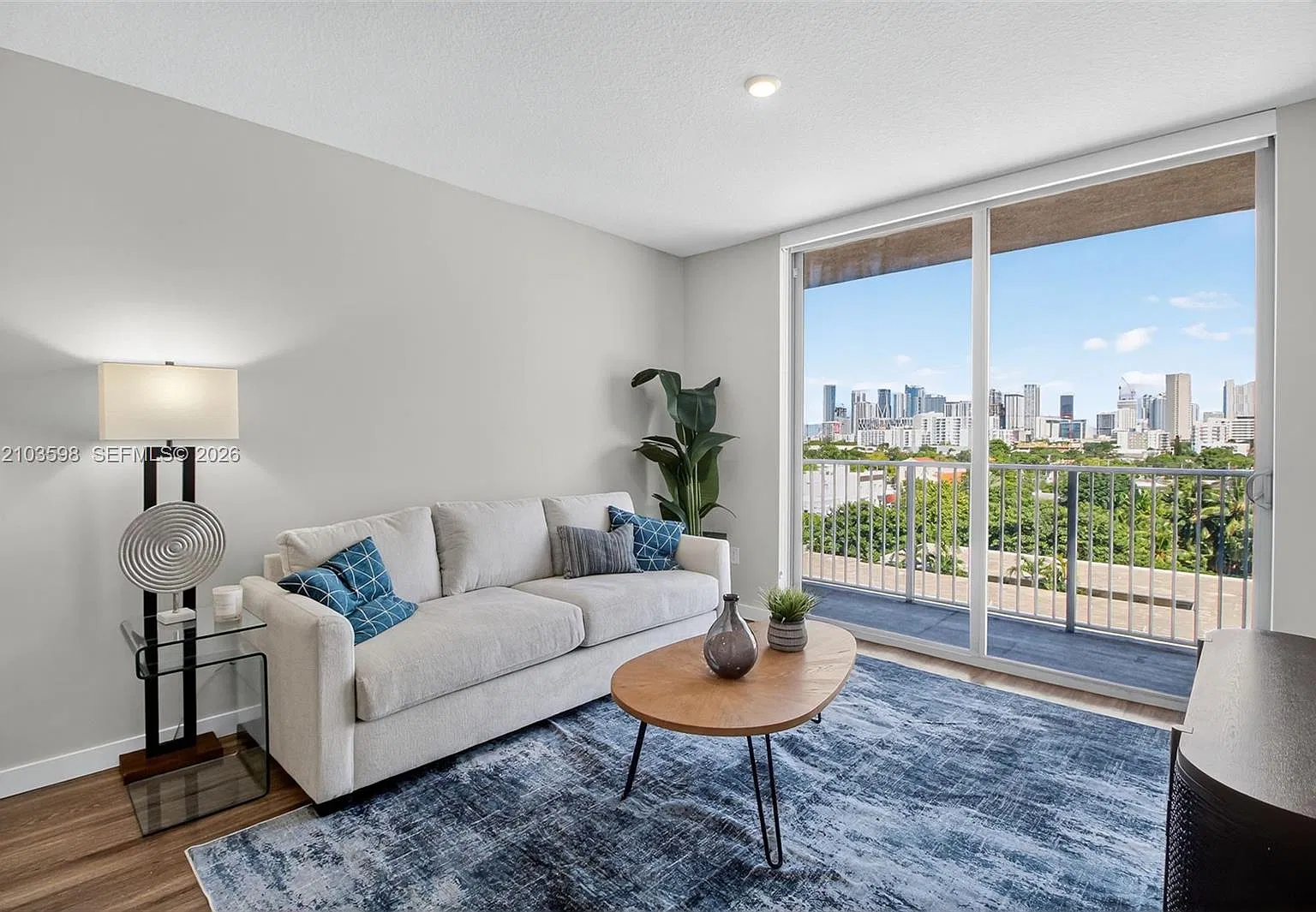 1 bed, $2,350 — Photo 3