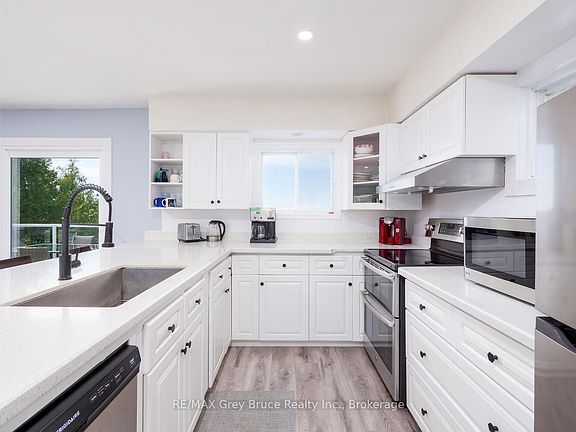5th image of 952 Dorcas Bay Rd
