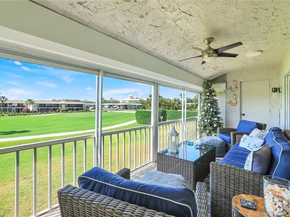 112 Penny LN #6, NAPLES, FL 34112