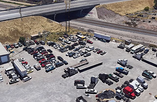 1st image of 1775 W 200 S