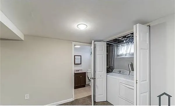 1541 Nicolay Way — Photo 13