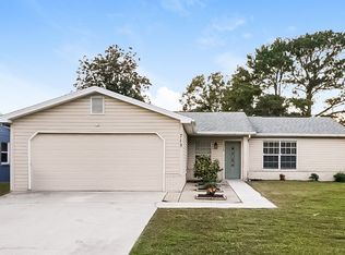 718 Del Prado Dr, Kissimmee, FL 34758