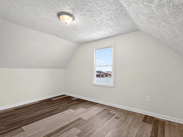530 Hammel St #2 — Photo 7