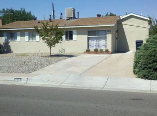 1715 Tomasita St NE, Albuquerque, NM 87112