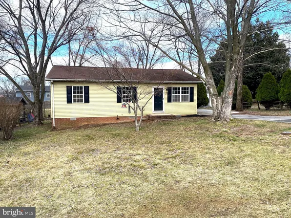 602 Jasmine Ln, Martinsburg, WV 25401