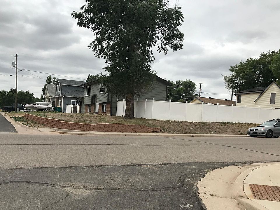 2nd image of 102 N Laura Ave