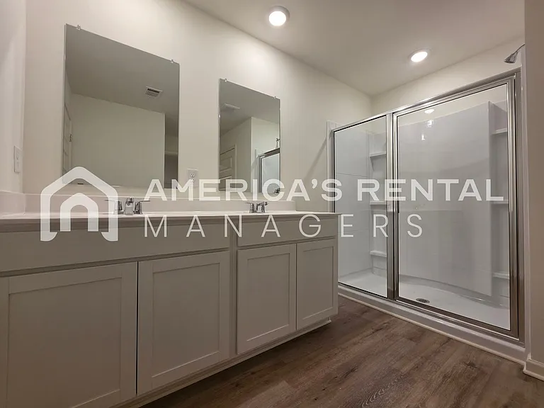 9278 Parkway Gardens Loop — Photo 44