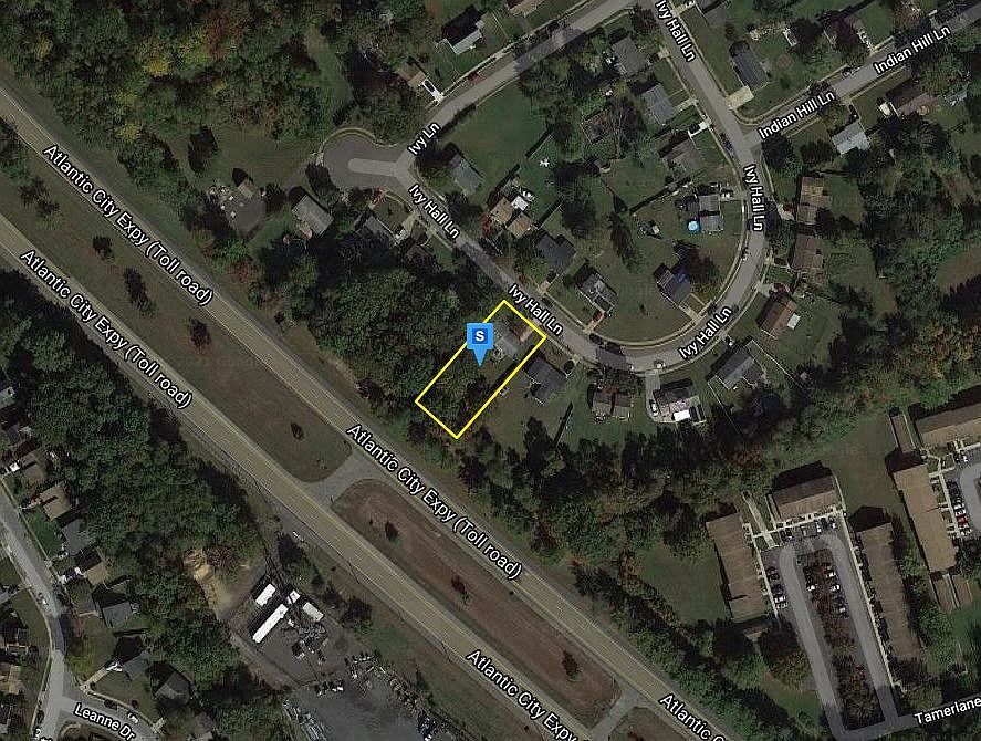 1st image of 25 Ivy Hall Ln