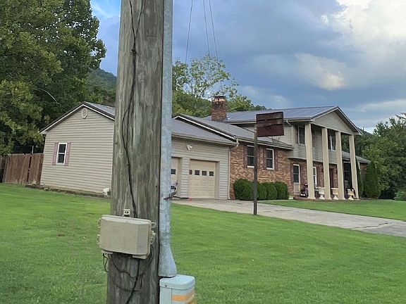 5th image of 240 Mullins Addition Dr